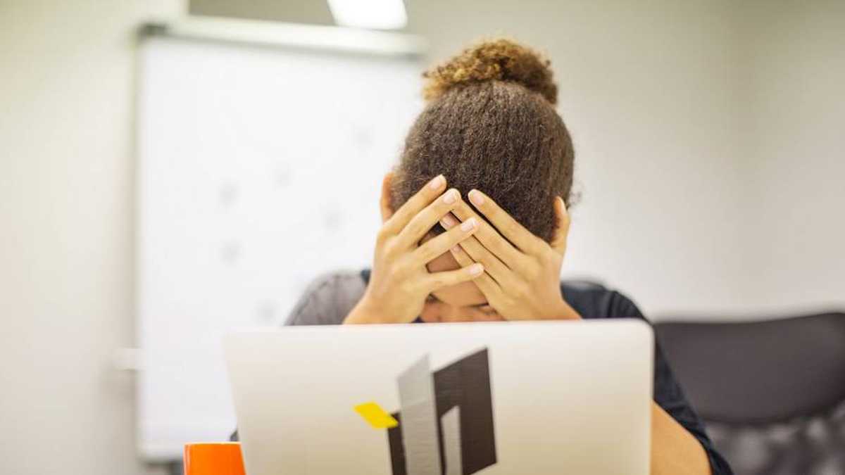 El daño que sufren de por vida quienes comienzan a trabajar en tiempos de crisis